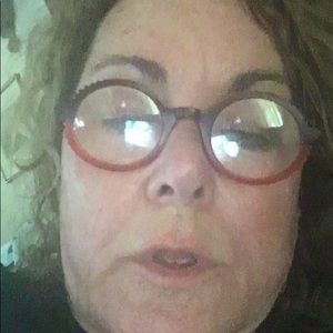 Meet your Posher, Frances